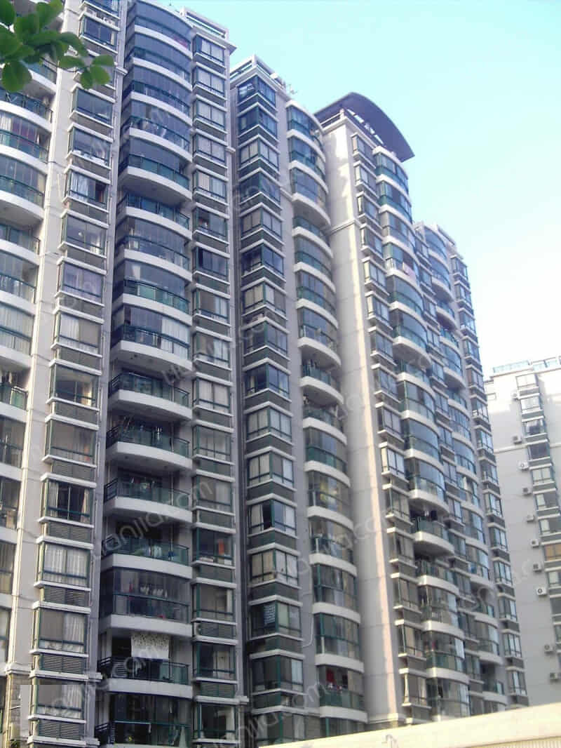 河风丽景