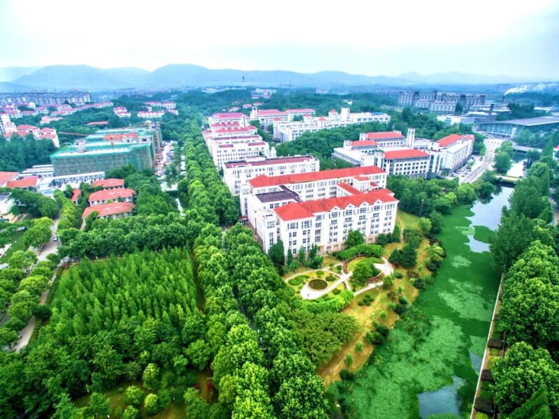 南京工业大学(江浦校区)