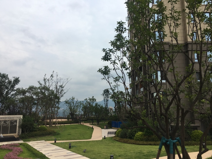 龙湖江与城原山时光 清水大三房 高楼层视野开阔_重庆