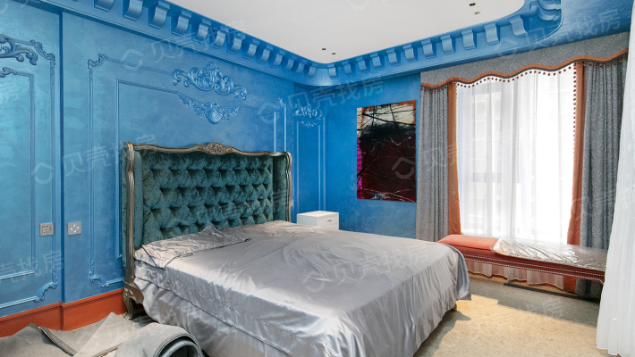 东三环 满二商品房 看房方便 东南向三居室