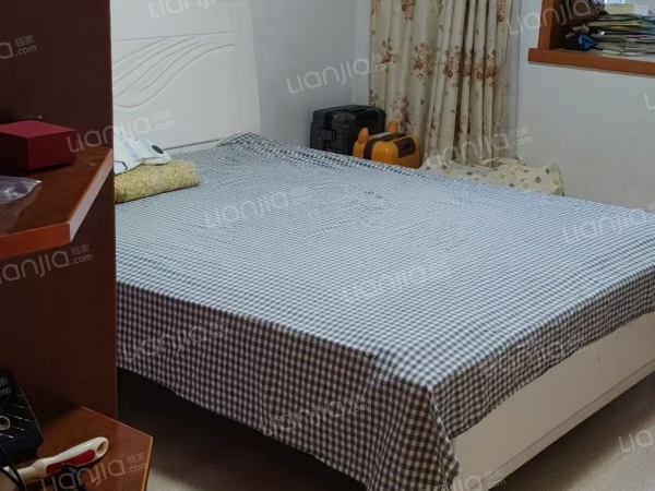 整租· 卧云新村 3室1厅 南