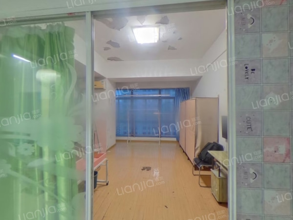 整租· 大唐国际公寓 1室1厅 南