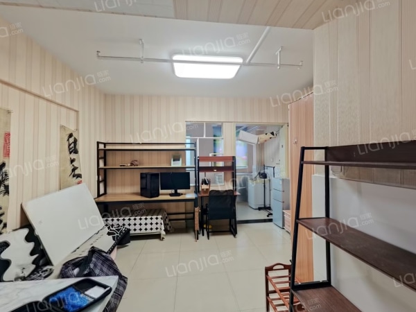 蜀山区一户室39.70平米正南21层