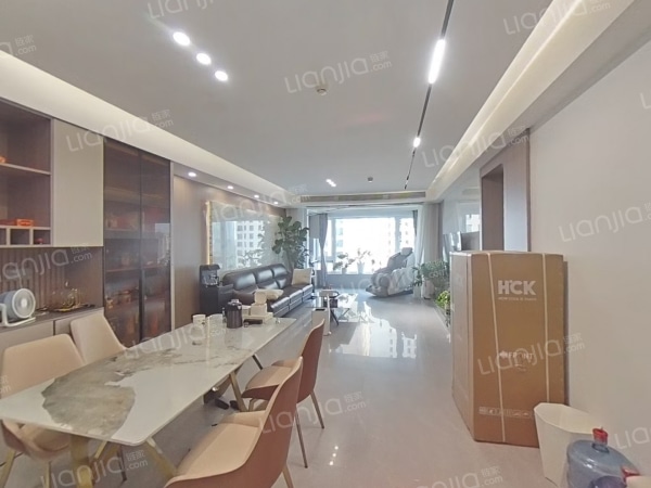 整租· 置地栢悦公馆 3室2厅 南