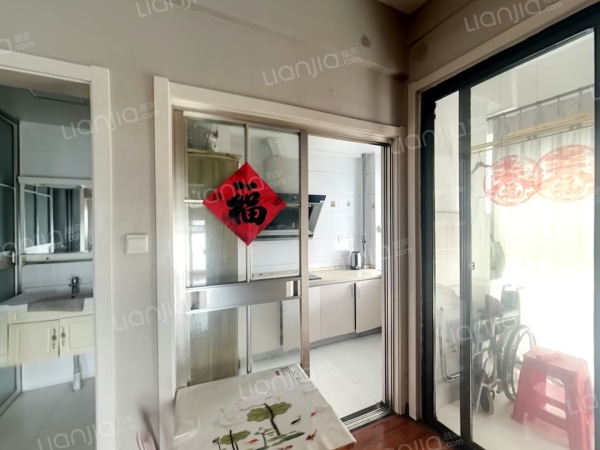 蜀山区二户室75.43平米正南18层