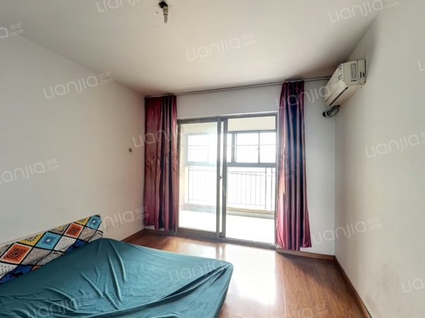 蜀山区三户室87.81平米正南21层