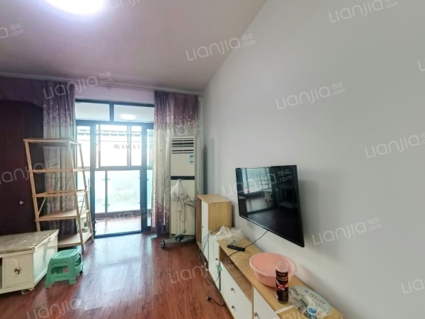 整租· 东方广场住宅区 3室2厅 南/北