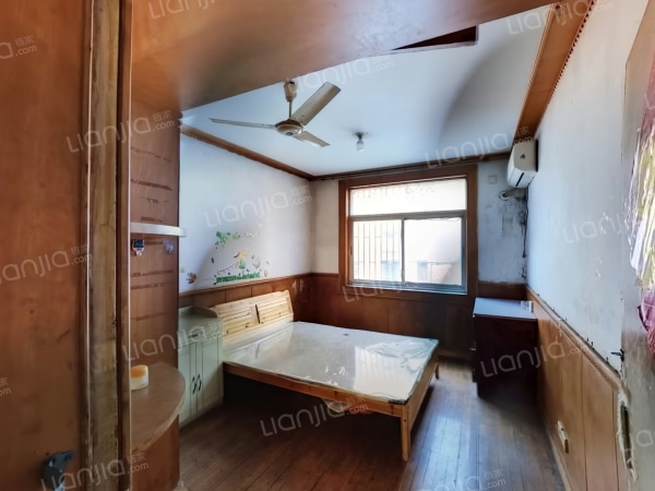 整租· 奥马商住楼 2室1厅 南