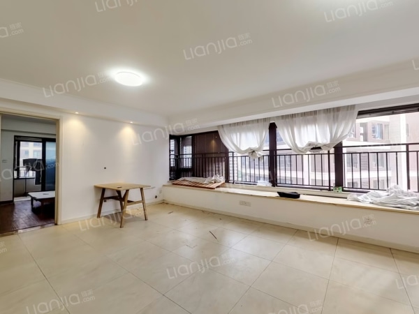 整租· 融创城创泽园 4室1厅 南