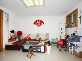 三角线街二室二手房