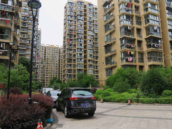 链上你未来的家灯塔豪园南北通透户型正气送露台!