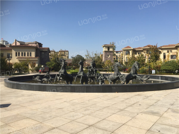 唐岛金湾 别墅 小区图片仅供参考