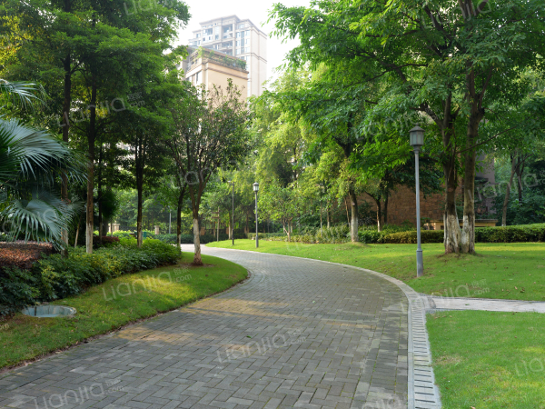 保利高爾夫豪園 普通住宅 小區圖片僅供參考