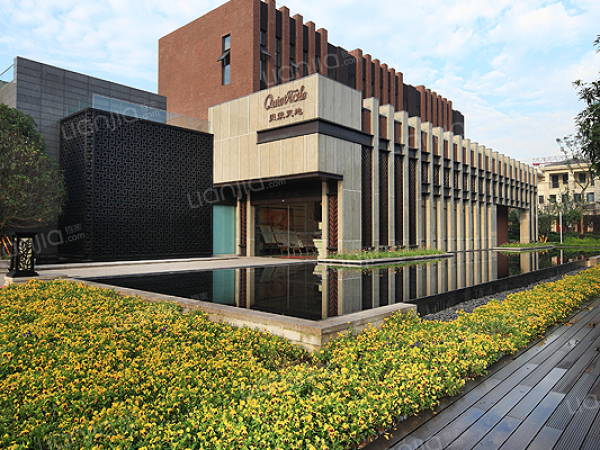 为你而选为你为家贝蒙天地魔幻三居朝中庭光线充足