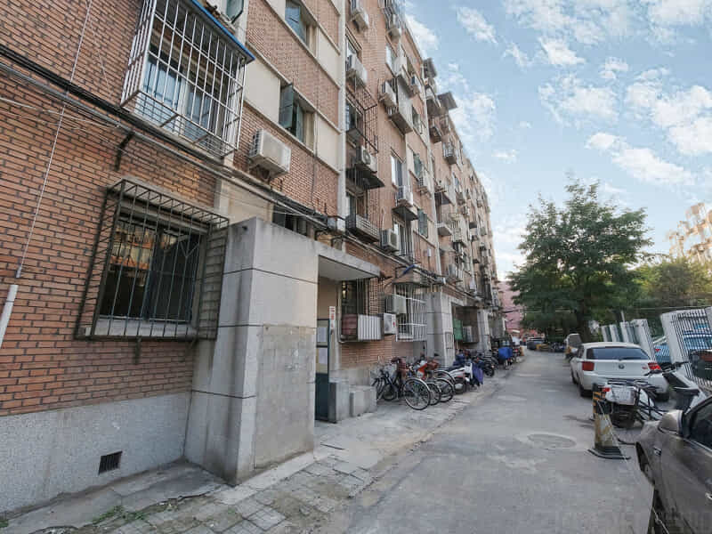 北官厅胡同甲二号院