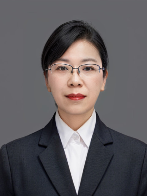 刘何连