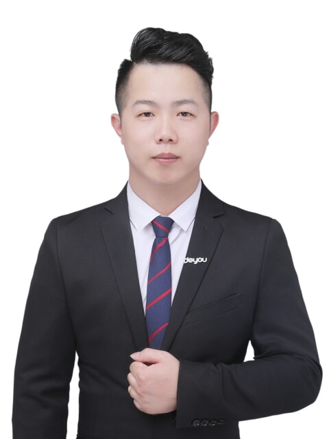 李智坚
