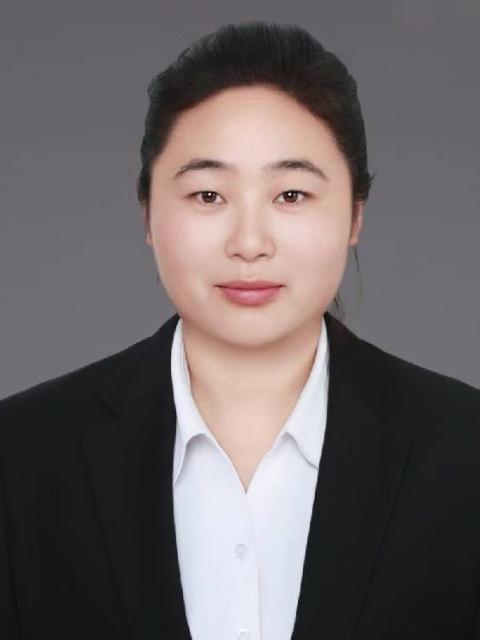 张静静