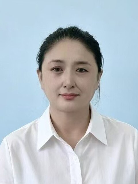 包春玲