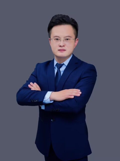 张伟强