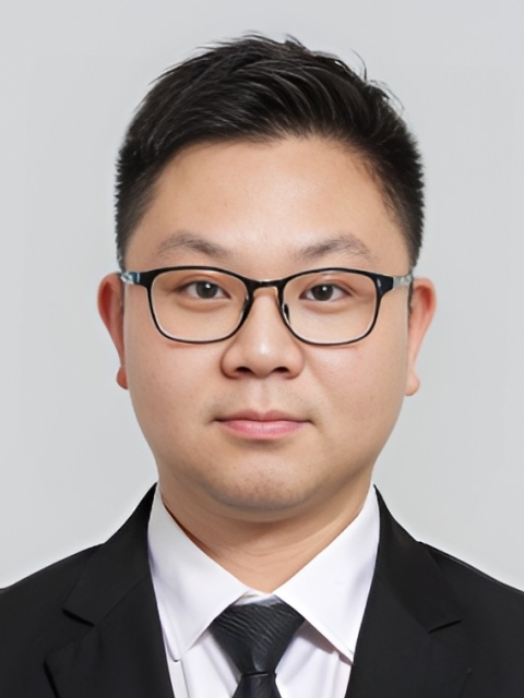 闫磊