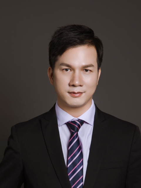 梁敏华
