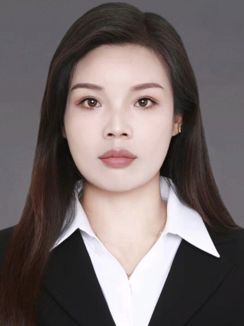 王含莉