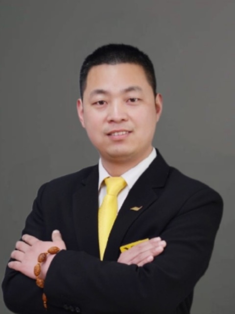 杨磊
