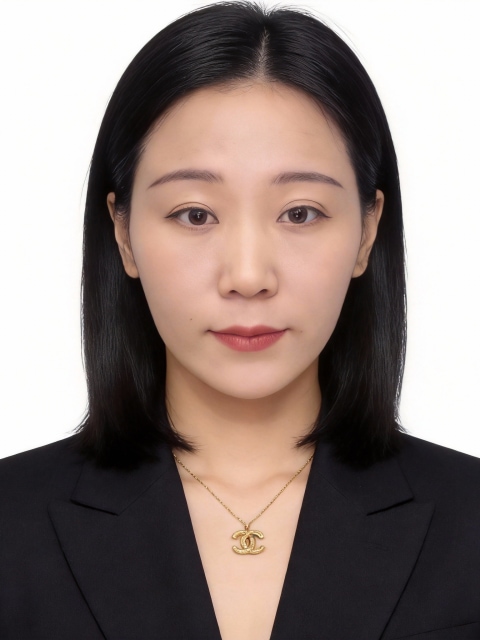 牛丽英
