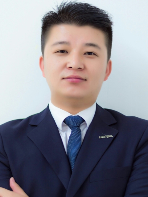 张勇