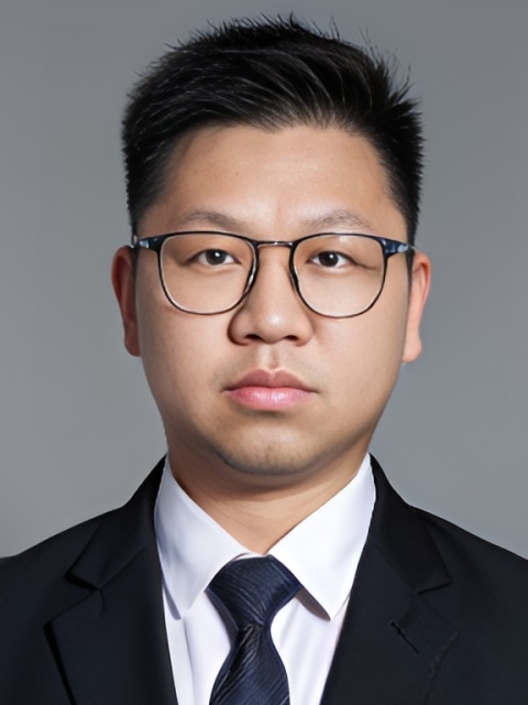 罗志成