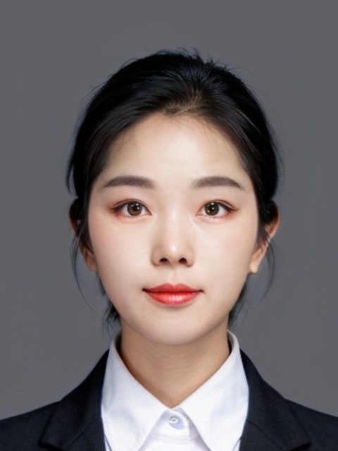 梁曼