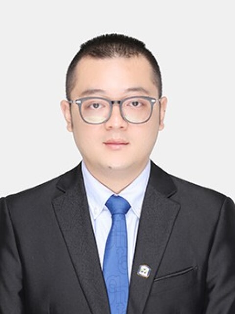 张锐
