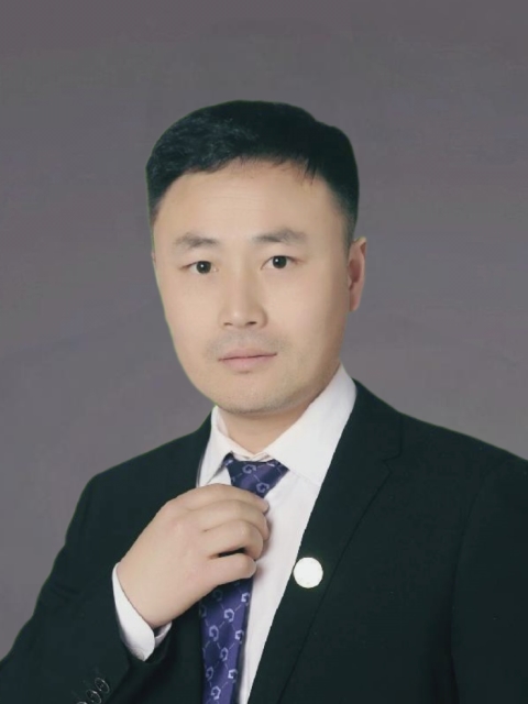 王智东